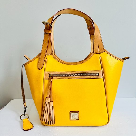 LIKE NEW DOONEY & BOURKE LARGE TOTE WITH DUST BAG - Picture 2 of 13